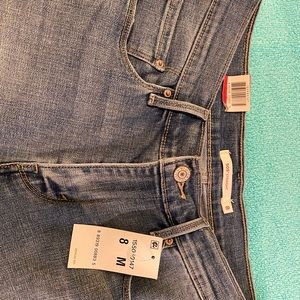 Levi’s 505 Straight Woman’s size 8